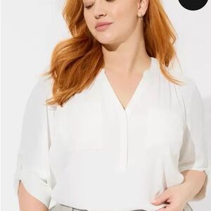 Torrid Classic White  Harper georgette Blouse 3x